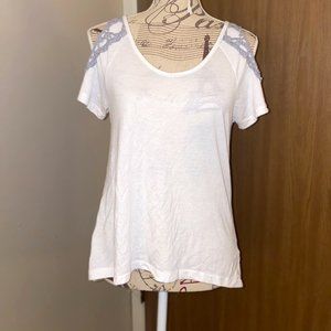 White Short Sleeve Shoulder-Cutoff Top